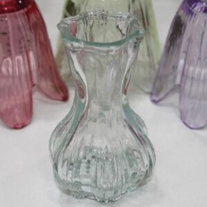 - Great vase 9.5x5.5cm made of the finest glass